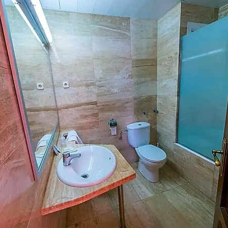 Готель Golden 3*