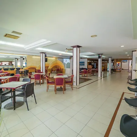 Golden リョレート・デ・マル